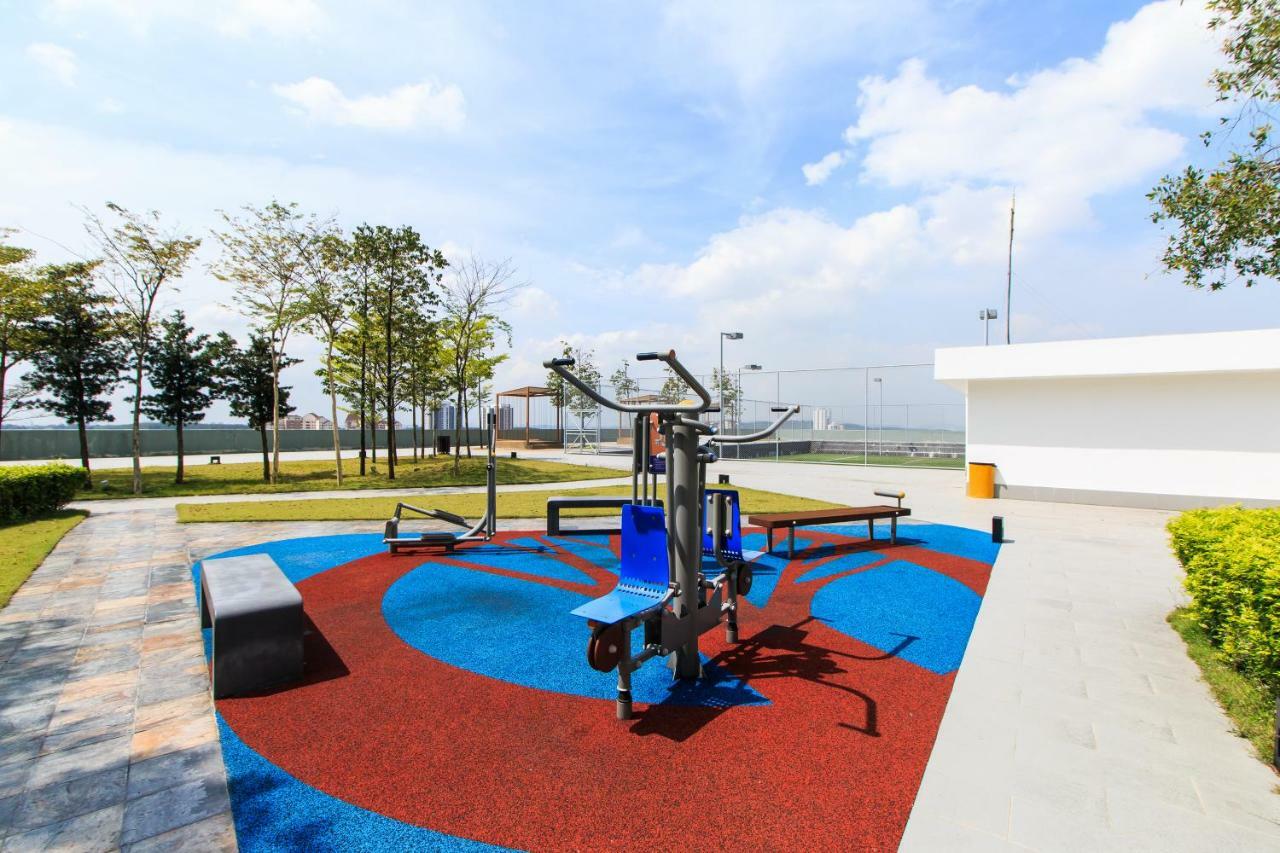 Encorp Residences By Airhost Apartment *